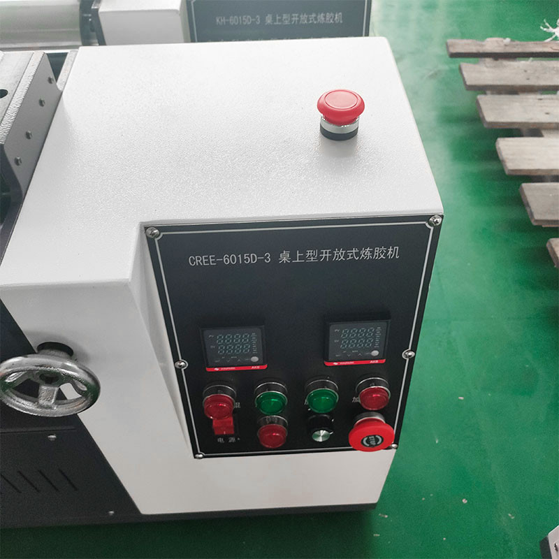 آلة خلط المطاط المخبرية 380V 50HZ فتح نوع اثنين من معدات مطحنة لفة