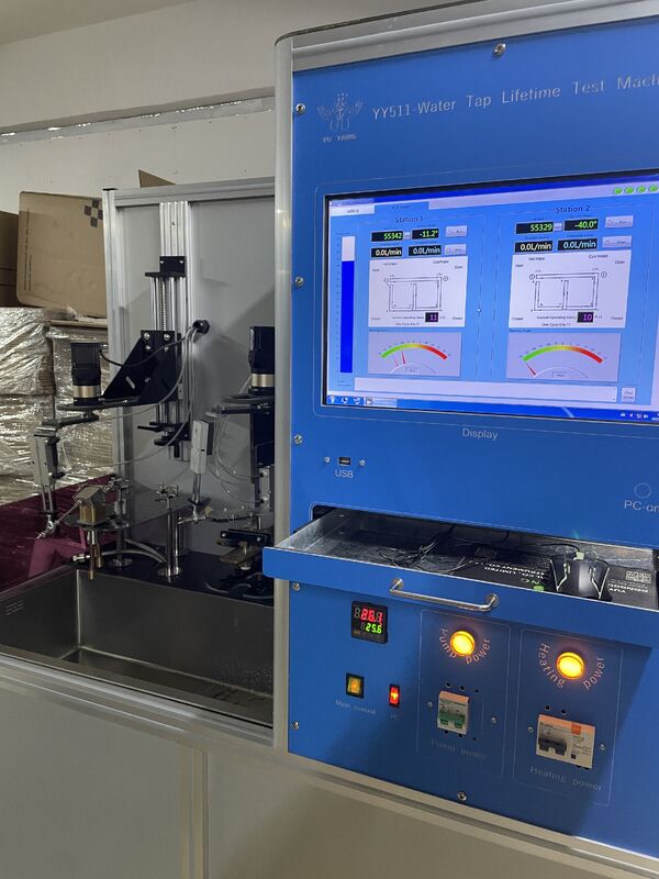اختبار حياة مفتاح الصنبور الاحترافي EN817، دوران مياه أوتوماتيكي مع تسخين، اختبار متزامن بمحطتين لتقييم متانة الصنبور