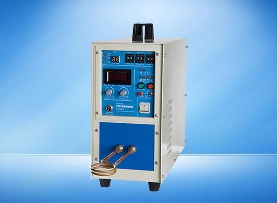 أوتوماتيكي القيود الاندفاعية سائل الآلي الزجاج البلاستيكية الزجاجة الجرة الألومنيوم ورق السد آلة